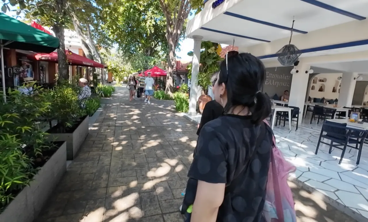 쇼핑몰-발리콜렉션-내부