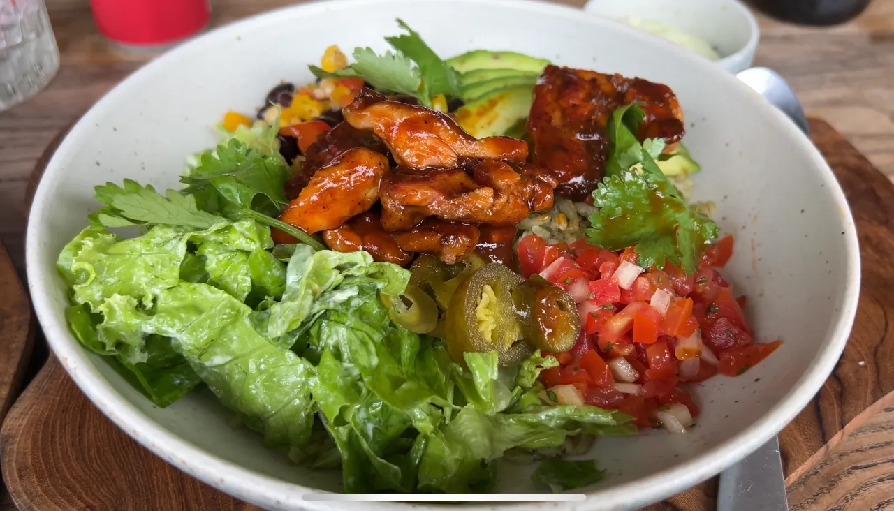 수카에스프레소-샐러드