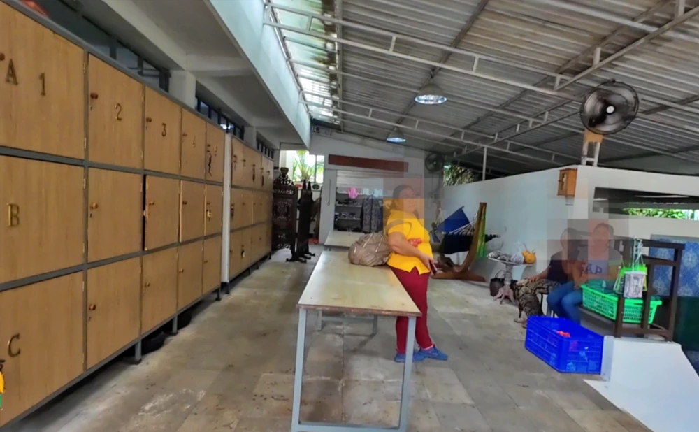 물건을-보관하는-라커룸