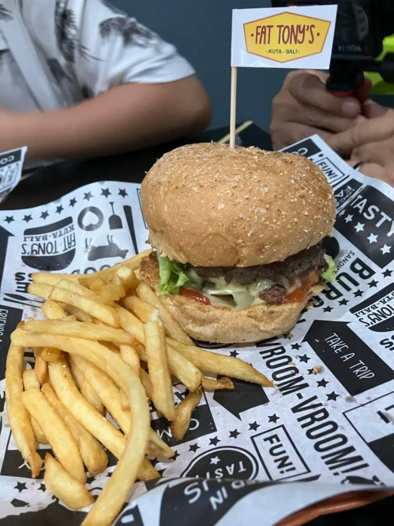 더블패티의-팻토니버거