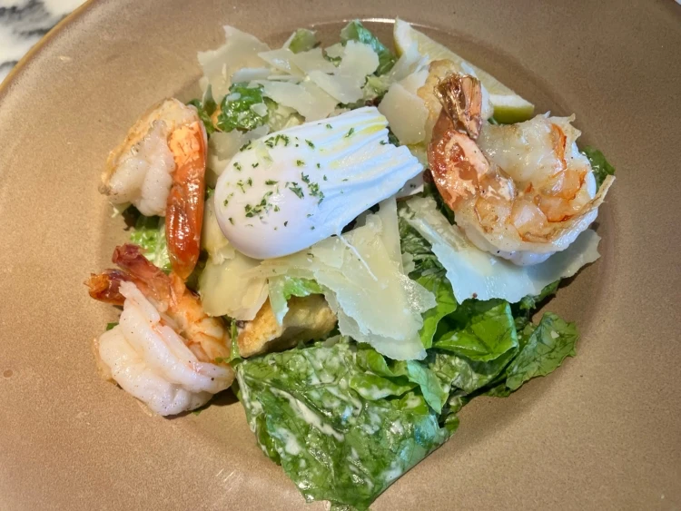 ps.cafe의-리코타-새우샐러드