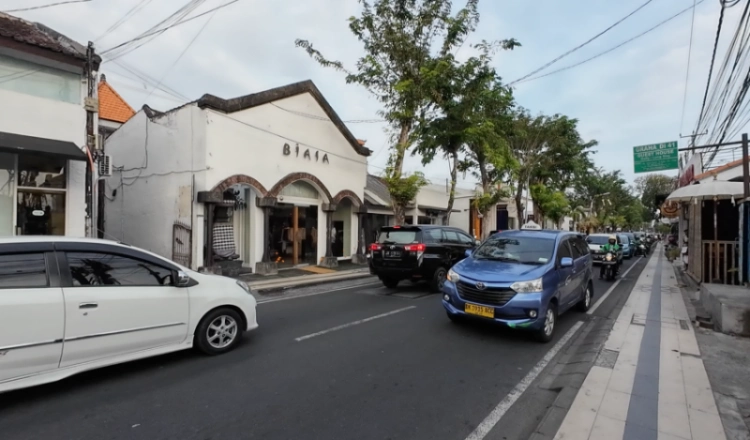 스미냑의-거리-풍경