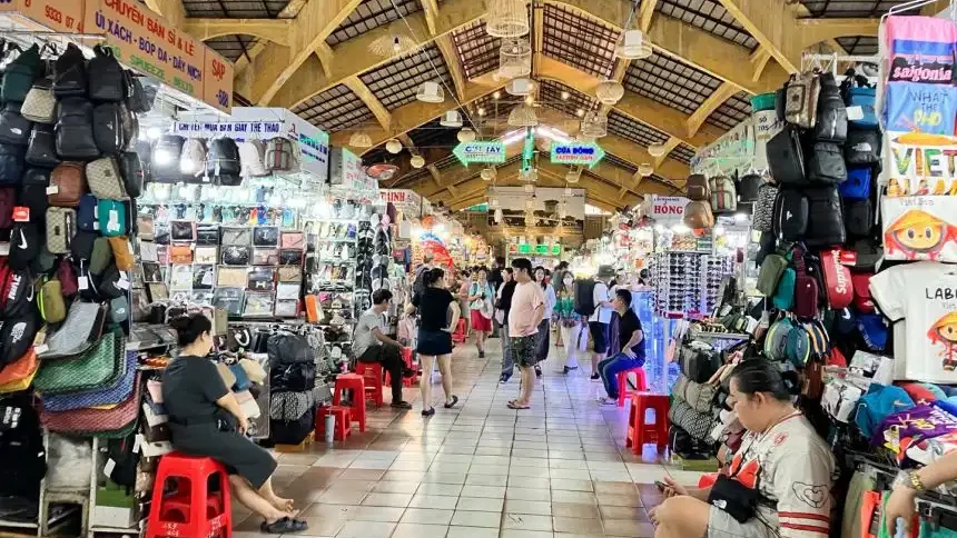 호치민-벤탄시장-내부