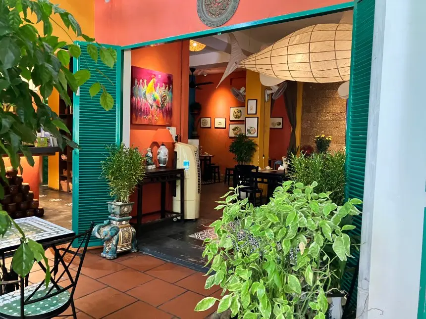 바토이의-건물-사진