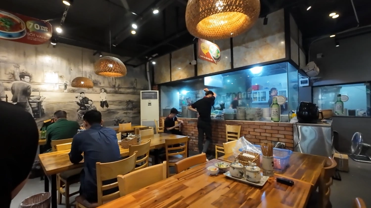 하노이-퍼딘의-식당-내부