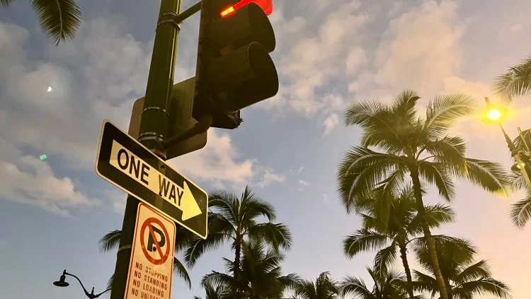 하와이의-일방통행과-신호