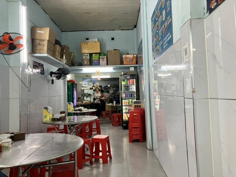 오징어-쌀국수-하이카-식당내부