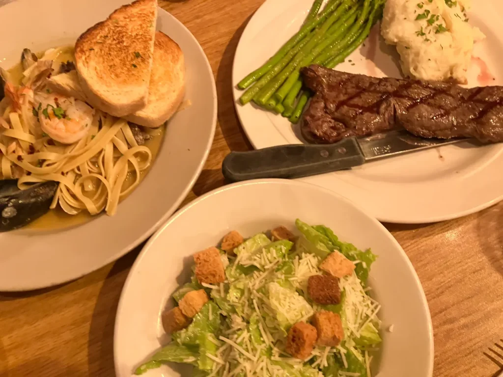 파이크-플레이스마켓-레스토랑의-음식